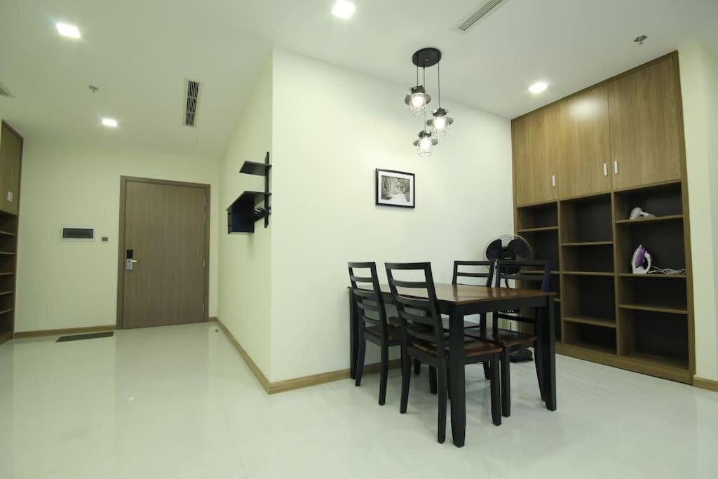 Vinhomes Central Park Apartment Landmark Can Ho Dv Хошимин Экстерьер фото